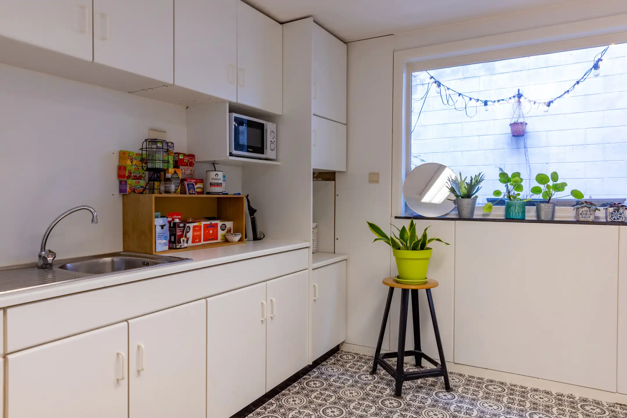 Karaktervolle gesloten bebouwing in het centrum van Sint-Amands, nabij de Schelde foto 38