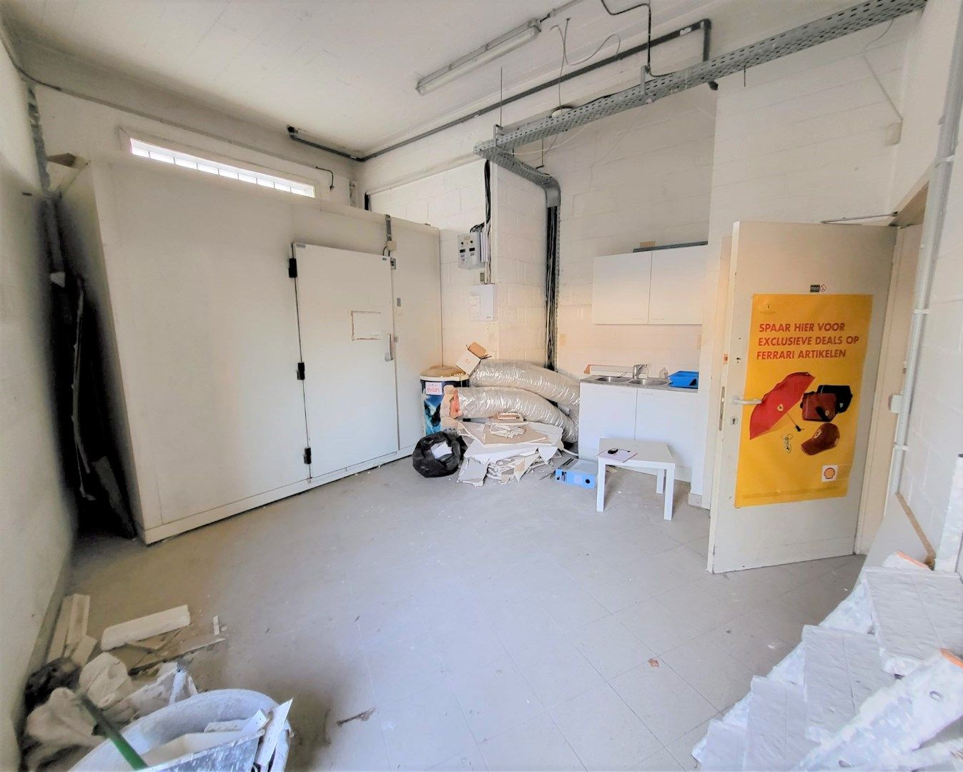 Commercieel gelijkvloers + appartement. foto 10