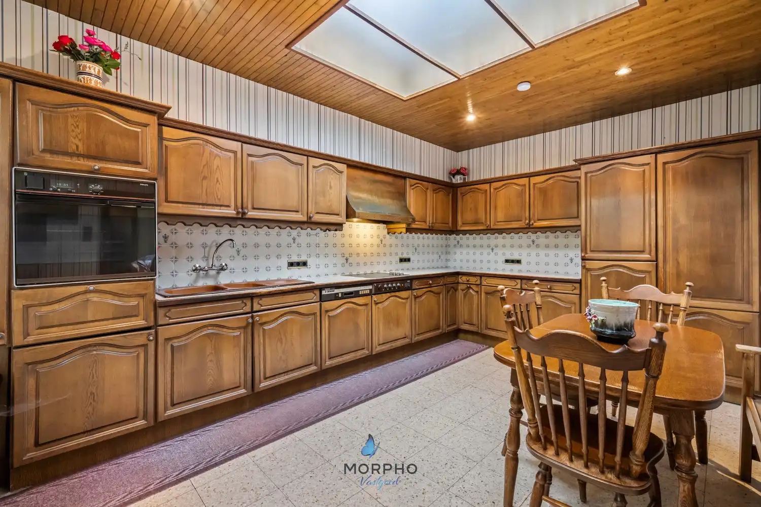 Ruime woning met veel potentieel, garage en zuidgerichte tuin in Ruddervoorde foto 6