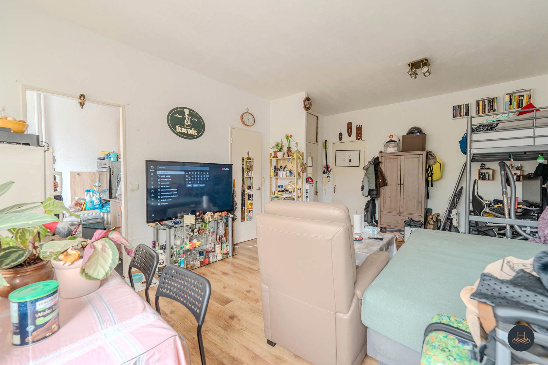 Unieke investeringskans in Antwerpen  met stabiele huurder  foto 2