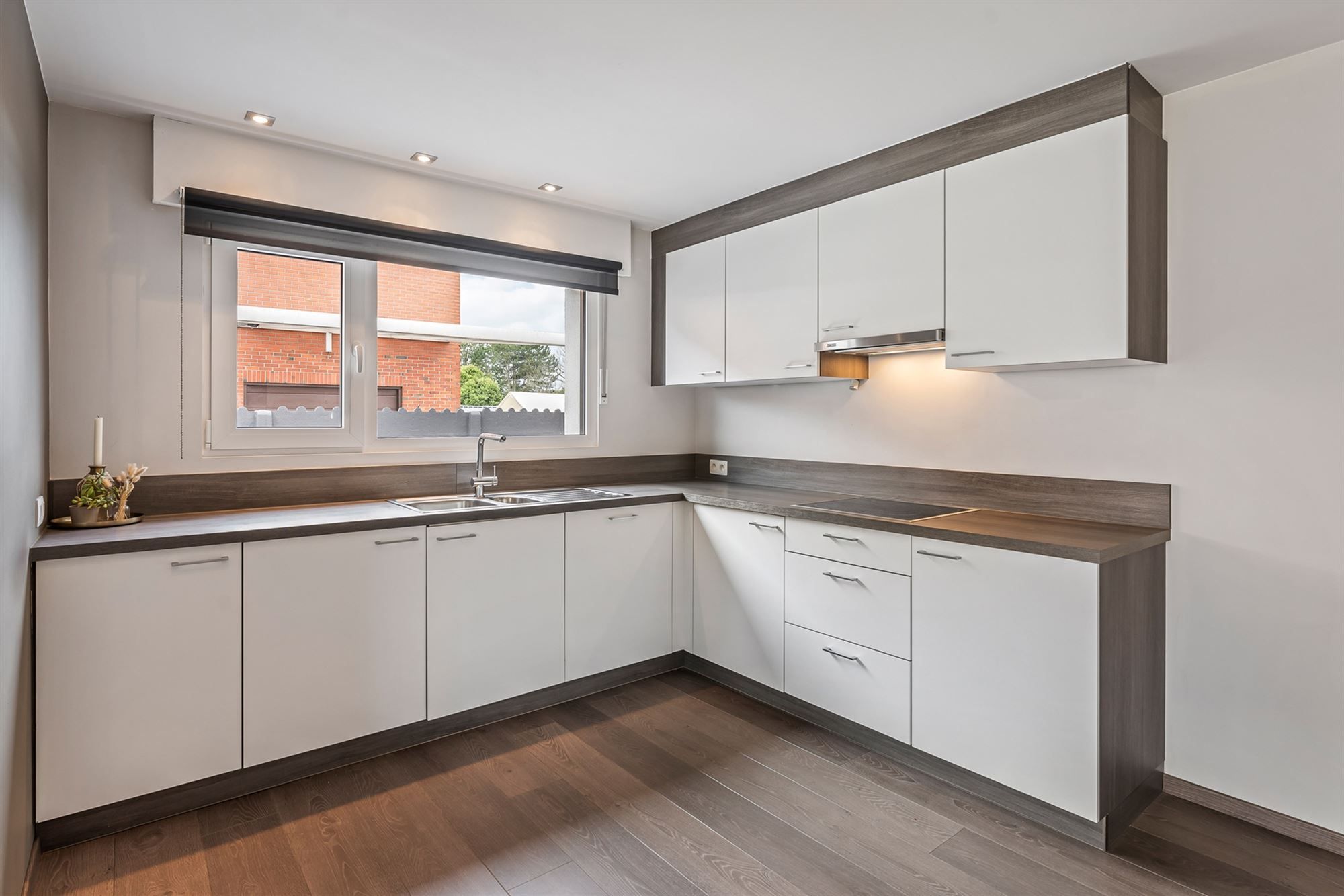 VOLLEDIG GERENOVEERDE WONING MET 2 SLAAPKAMERS GELEGEN OP EEN RUIM PERCEEL VAN 12A10CA TE BERKENBOS IN HEUSDEN-ZOLDER foto 11