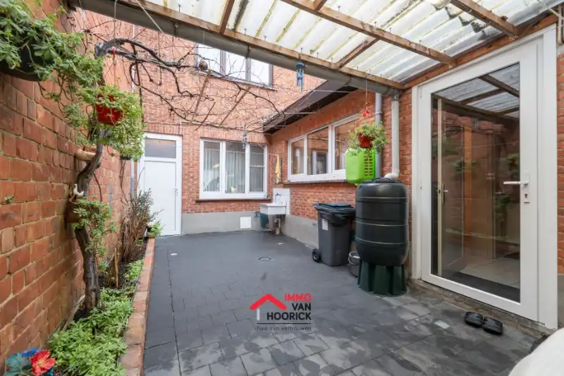 Karaktervolle woning - 4 slpkmrs - garage inbegrepen!!! foto 2