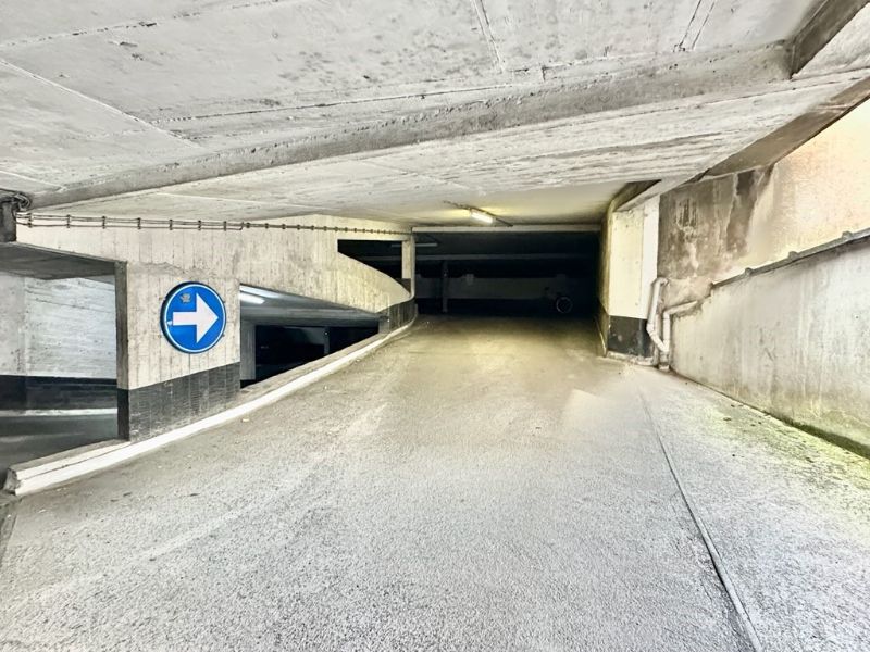 Parking in complex Parking Leopold foto 2