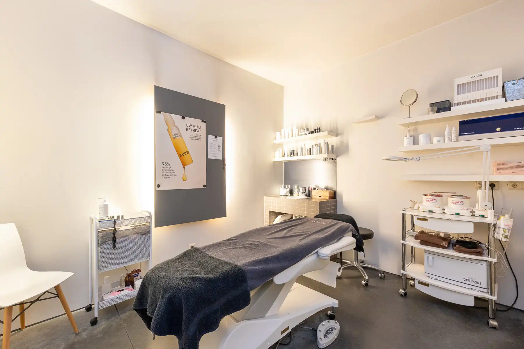 HANDELSRUIMTE MET BOVENLIGGEND APPARTEMENT, ENORM RENDEMENT foto 8