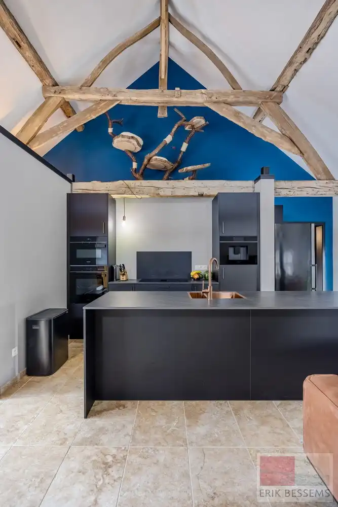 Unieke loft-appartement aan de Oude Kerkstraat 55 in Dilsen-Stokkem foto 22