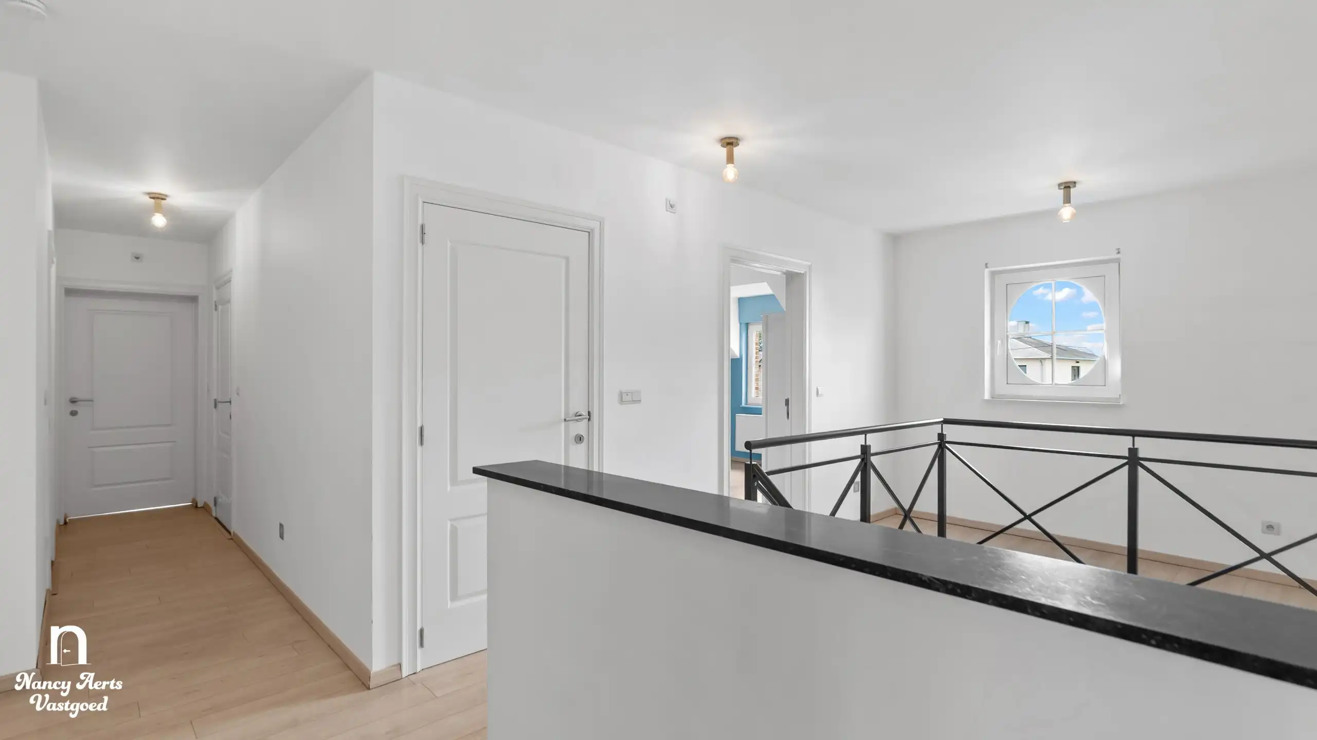 Verrassend ruime woning met aparte studio op rustige locatie foto 28