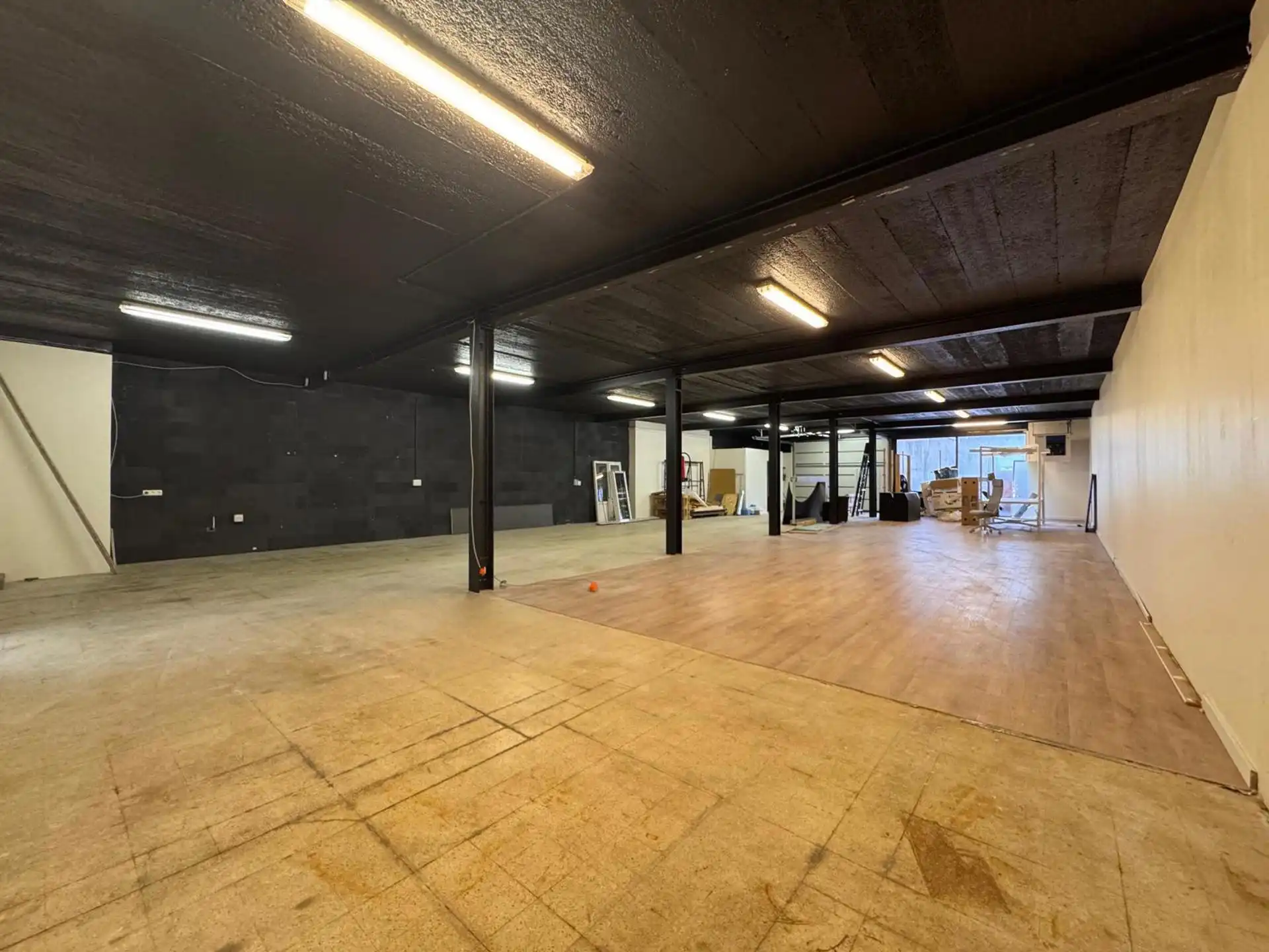 Commercieel gelegen bedrijfsgebouw te Brasschaat  foto 6