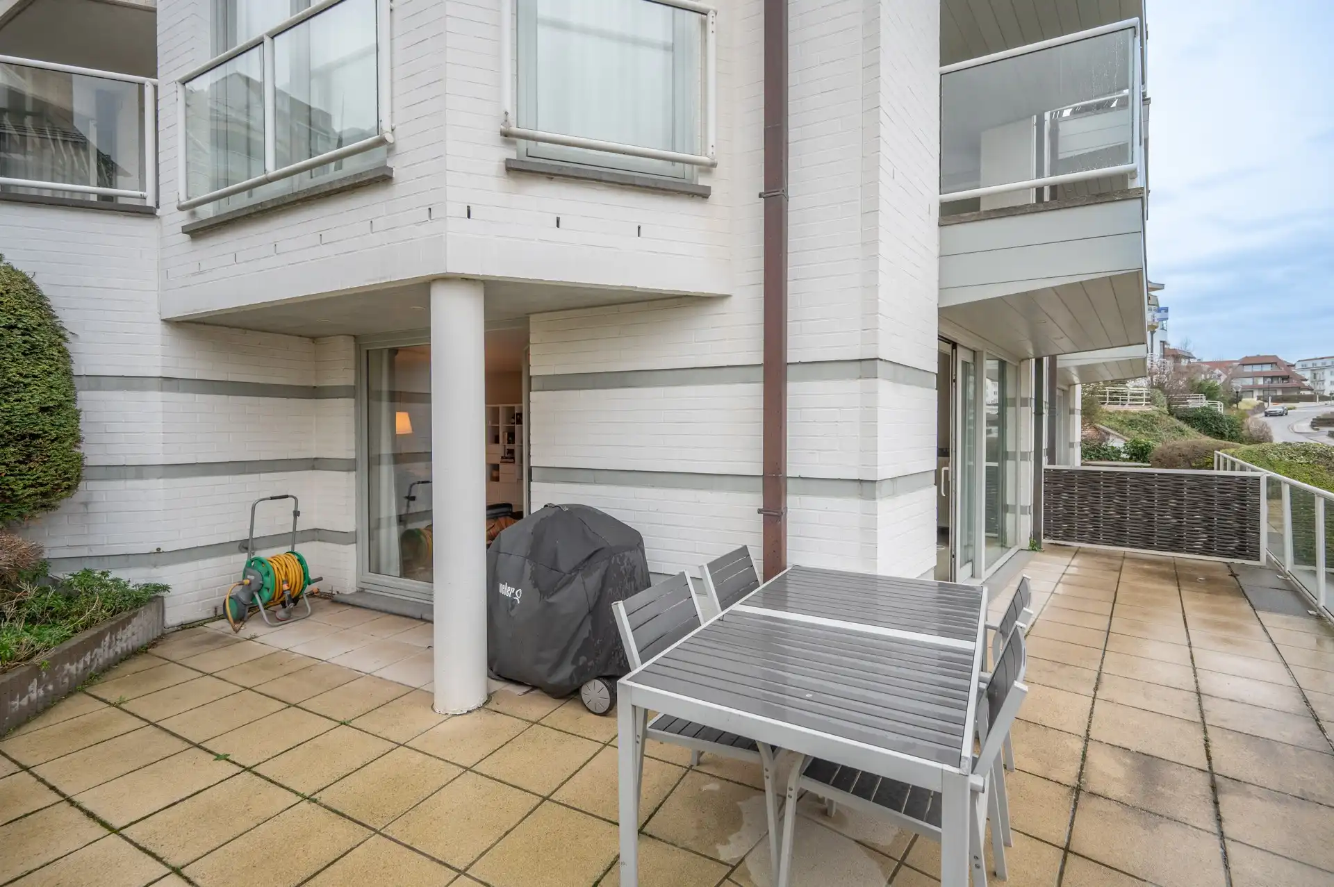 Ongemeubeld: zonnig appartement met grote terrassen! foto 23