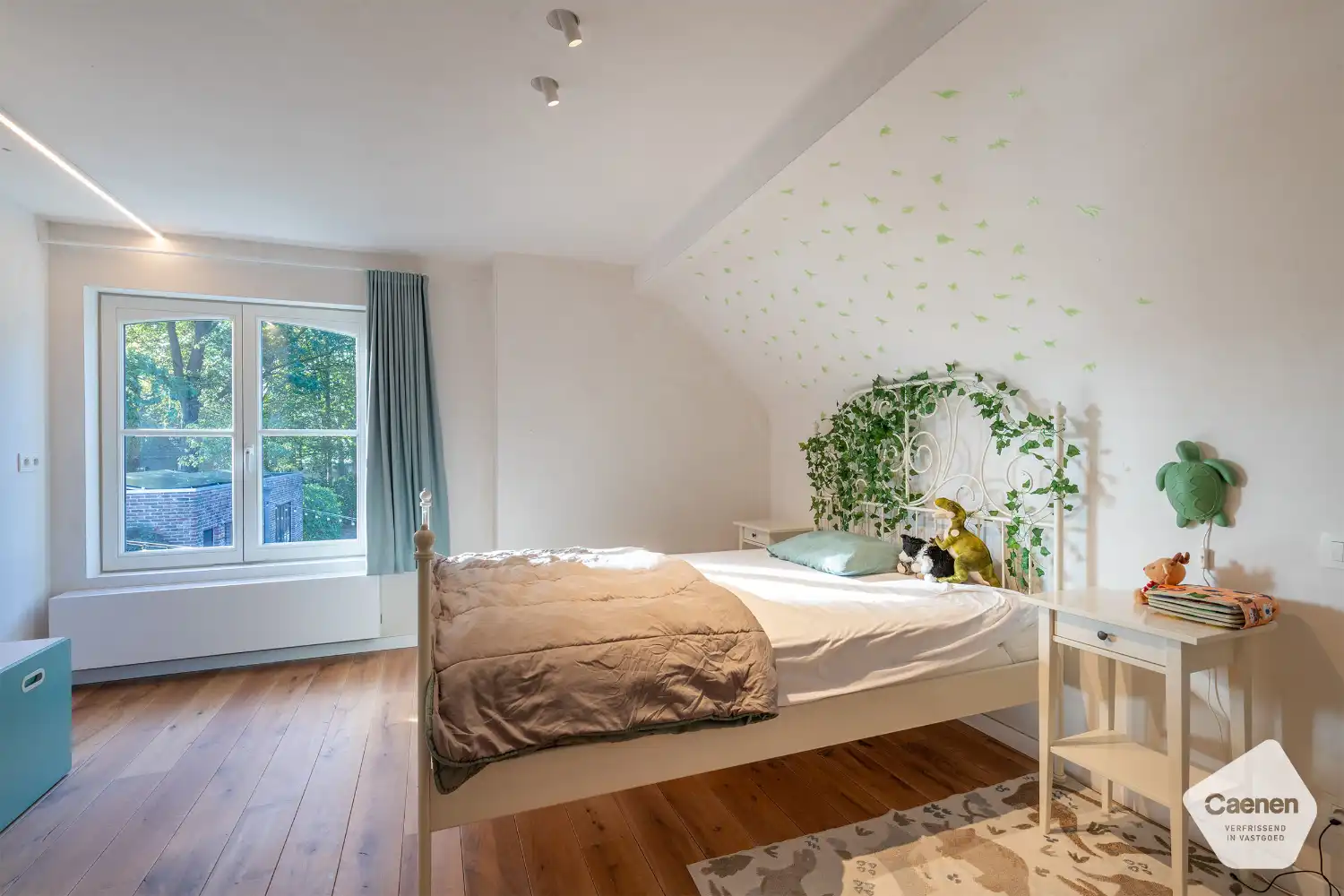 Prachtige smaakvolle gerenoveerde villa met uniek bijgebouw op een perceel van 2021m²  en 5 slaapkamers. foto 21
