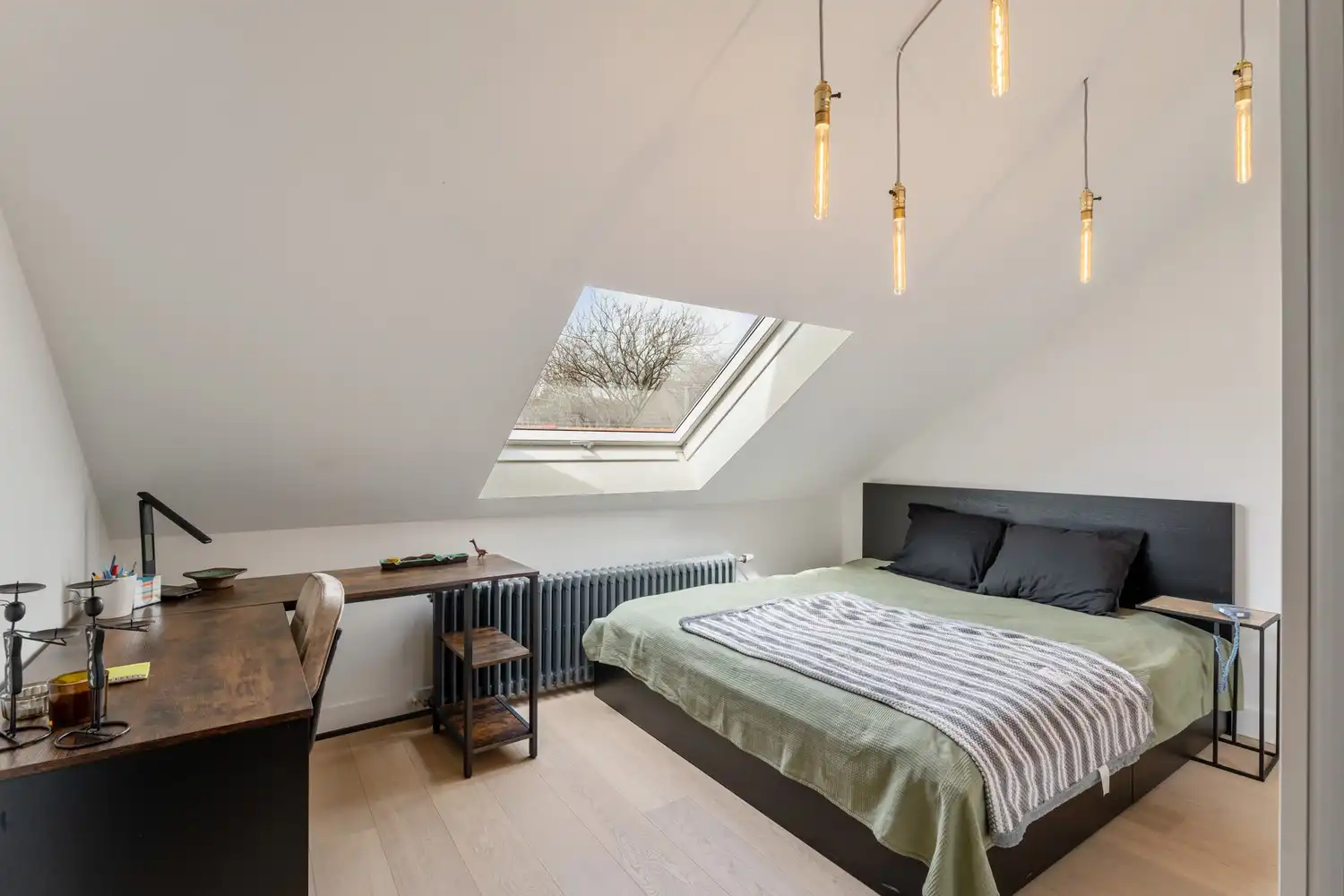 Gerenoveerde en energiezuinige woning met 4 slaapkamers en een tuin met een achteruitgang en een grote garage te centrum Leuven! foto 28