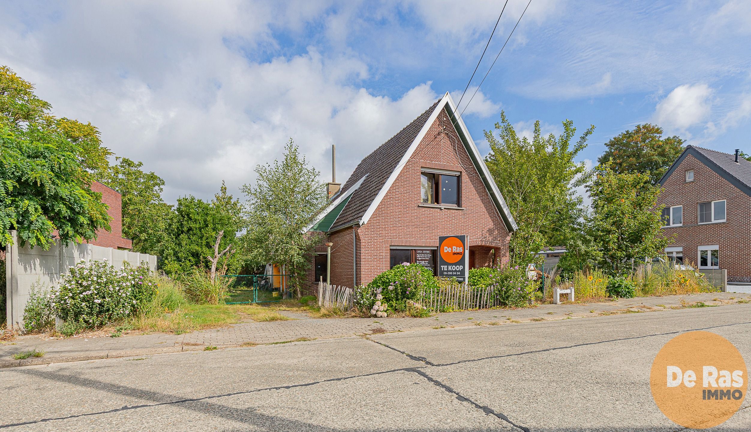 Hoofdfoto van de publicatie: SERSKAMP -Deels te renoveren woning op fantastische locatie 