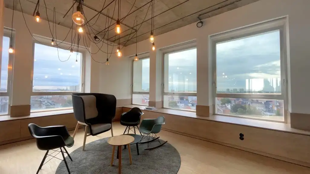 Stijlvol kantoor te huur in WAW building Antwerpen foto 5