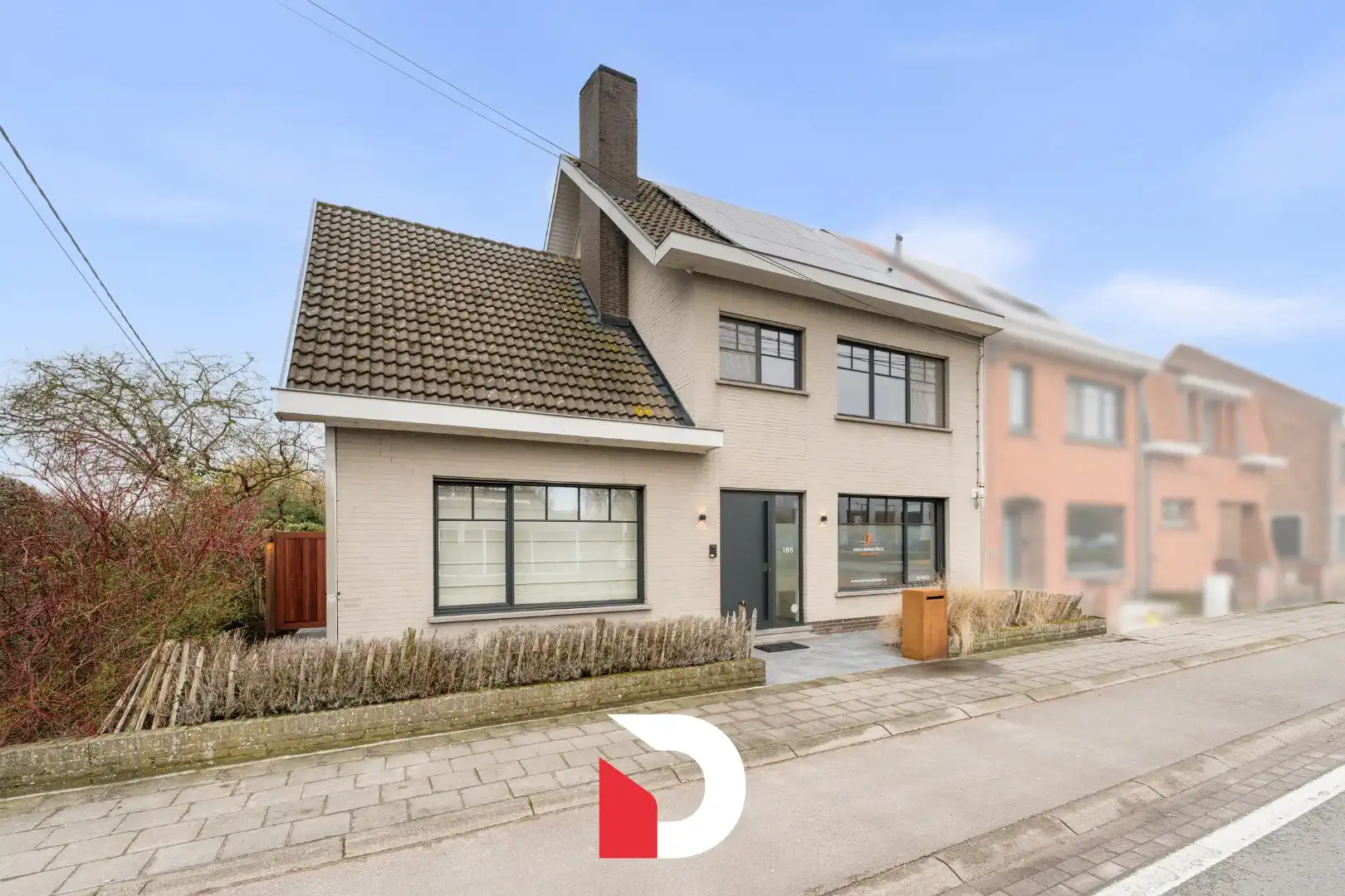 Ruime en volledig instapklare halfopen woning met praktijk op 960 m² grond foto 33