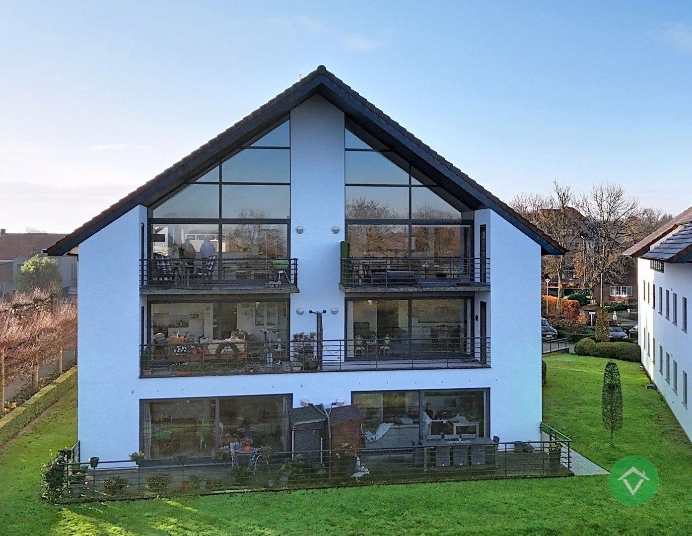 Luxe villa-appartement met dubbele garage en prachtig uitzicht in Koekelare foto 33