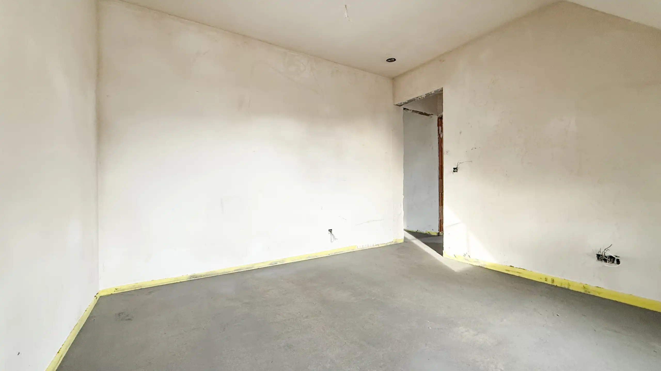 Zeer ruim (146m²!) duplex app.met 2-slpks,garage en terras! foto 18