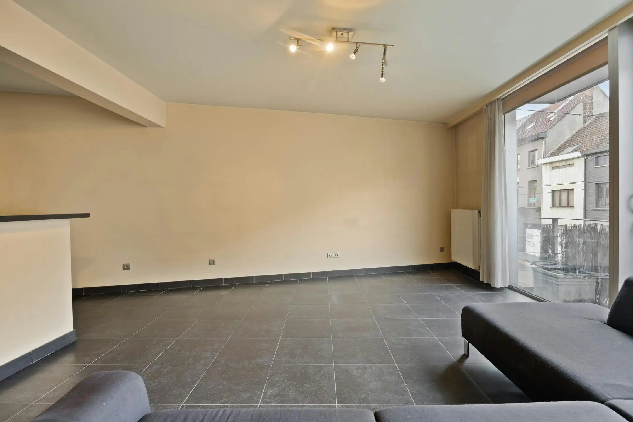 Ruim en lichtrijk appartement nabij Oude Dokken te Gent foto 6