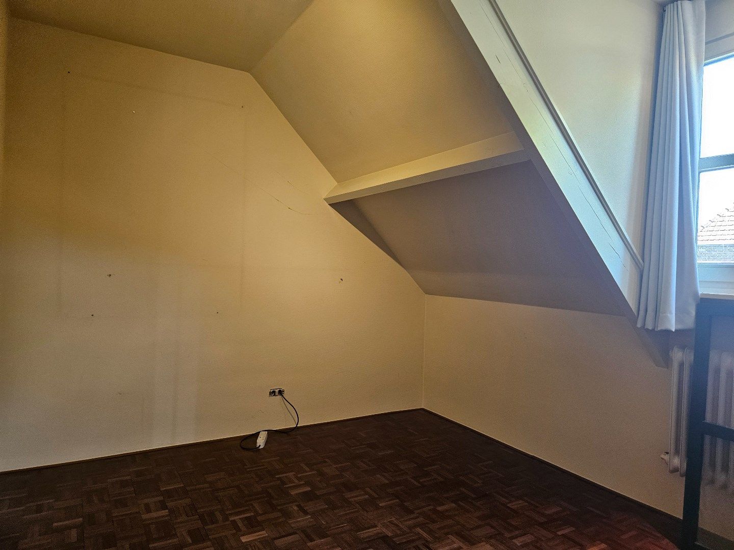 Ruime gezinswoning met 5 slaapkamers in Mol met zicht op groen! foto 14