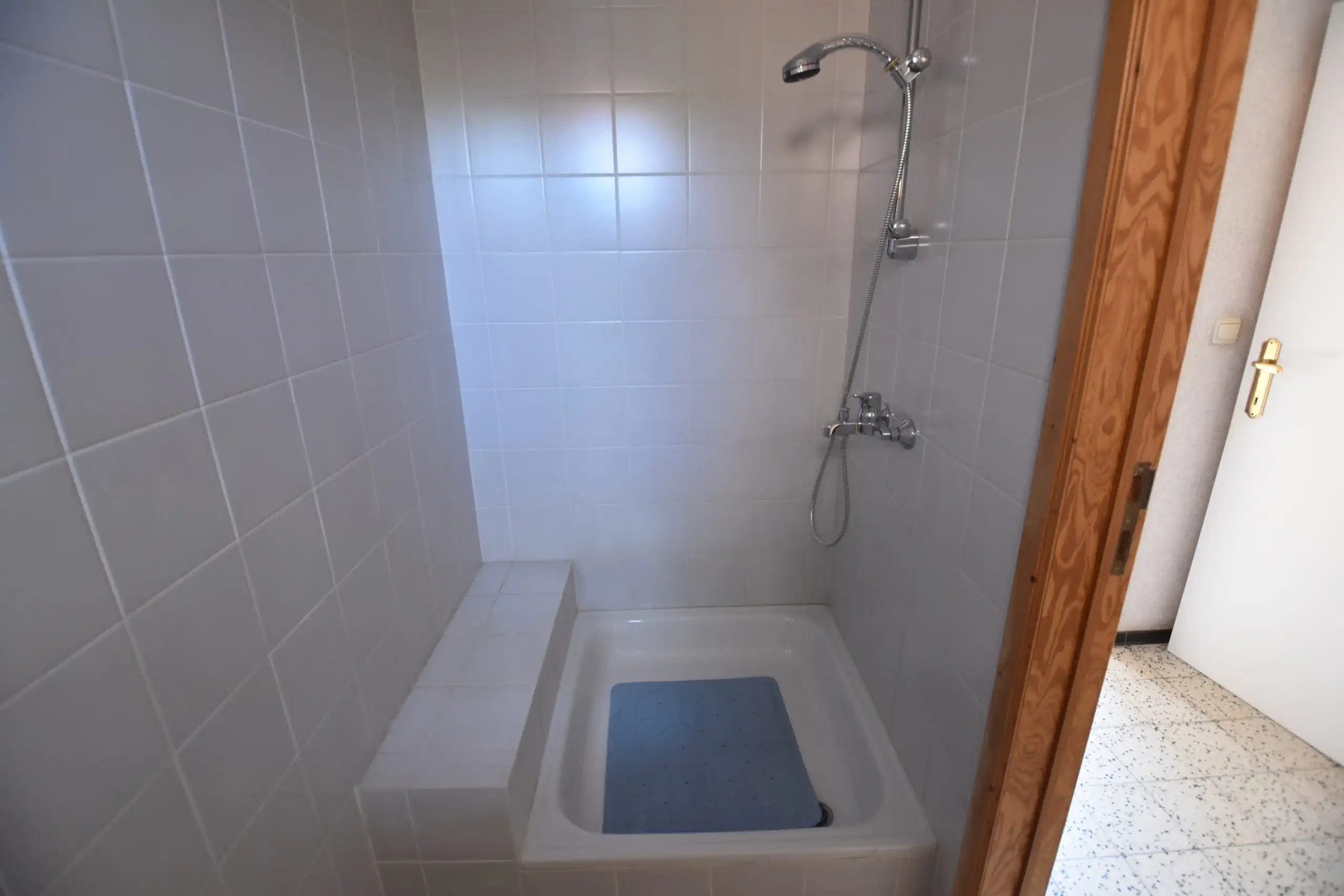 Verzorgde stadswoning met tuin op wandelafstand van alles foto 15