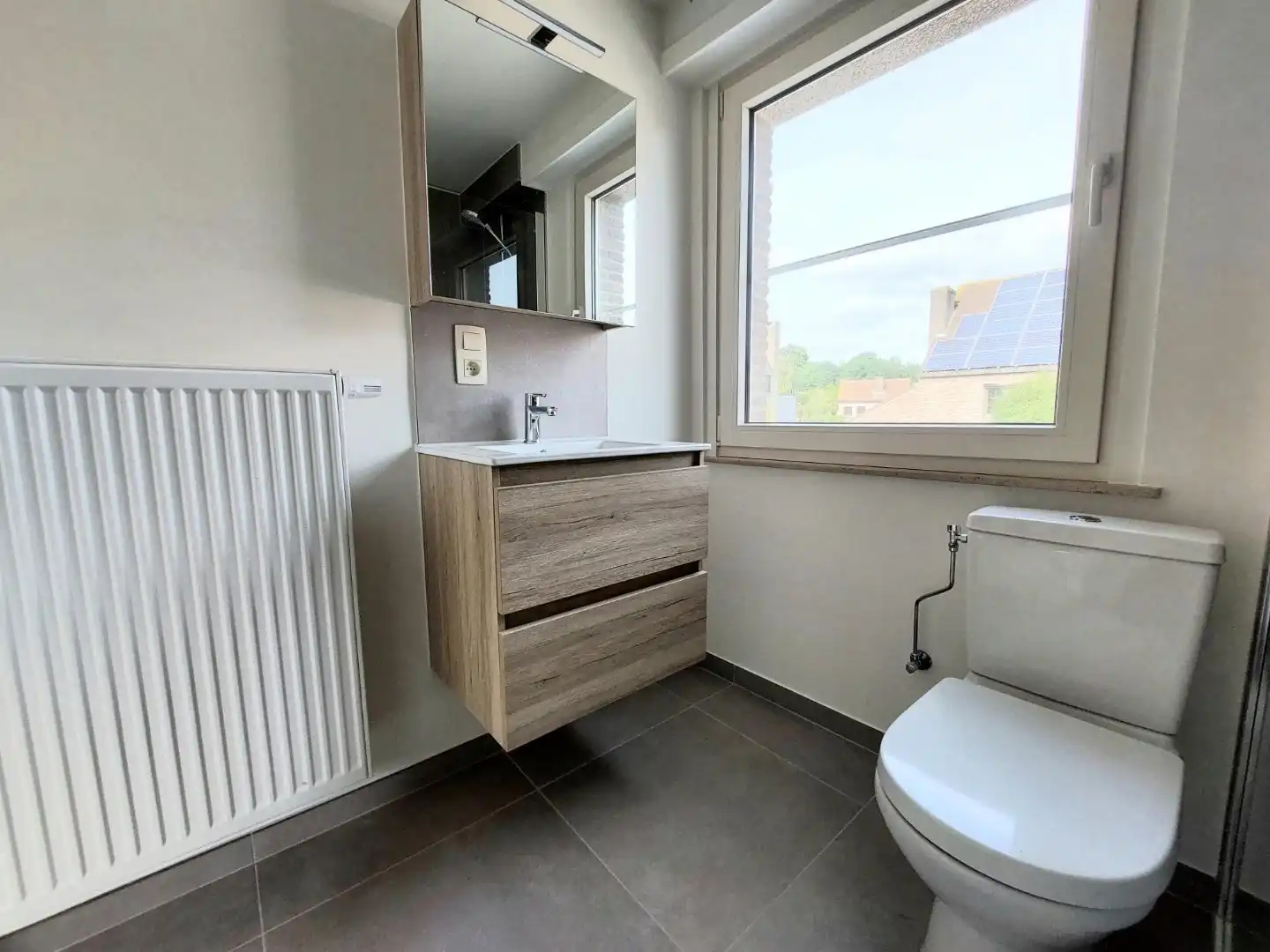 Instapklare halfopen woning foto 5