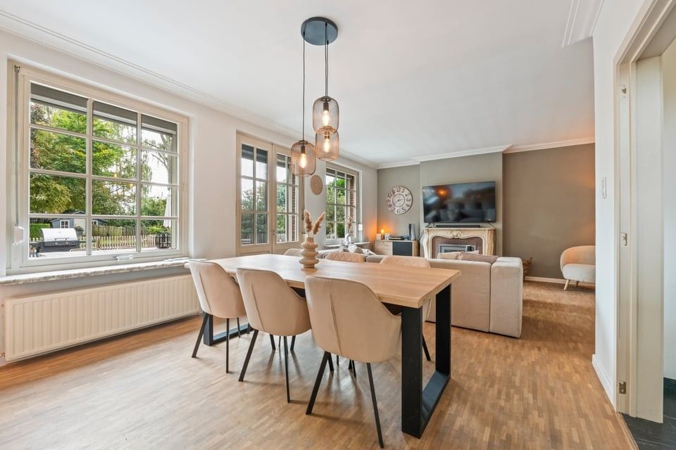 GEZELLIGE OPEN BEBOUWING MET LANDELIJKE CHARME OP EEN MOOI PERCEEL foto 6