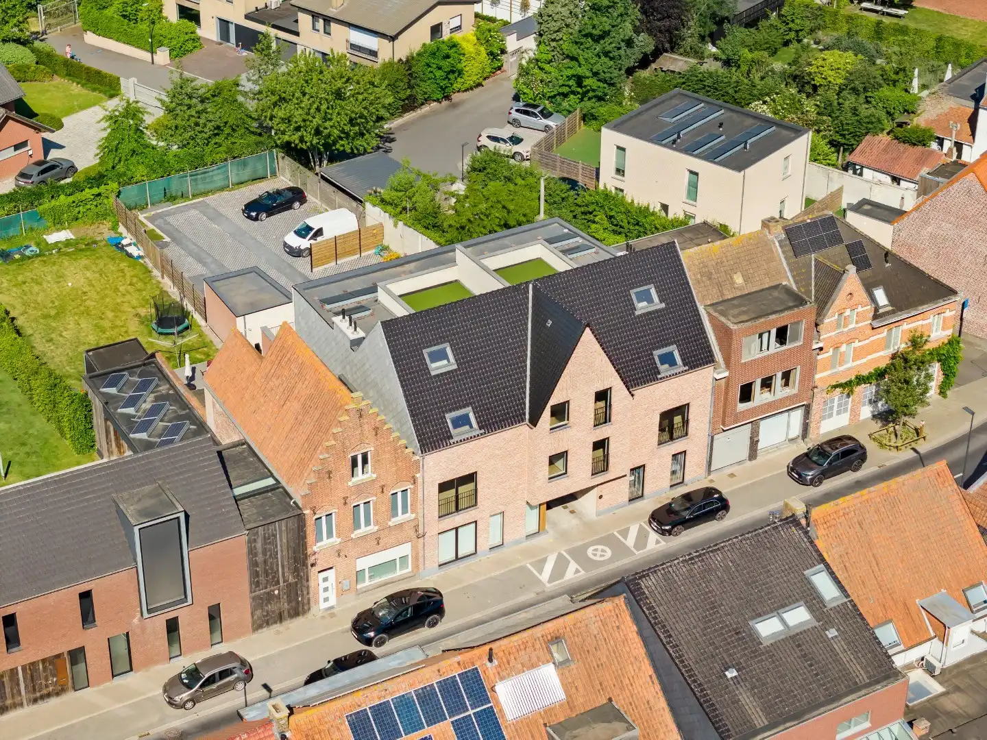 NIEUWBOUWAPPARTEMENT MET EPC A, 3 SLPKS EN 2 ZONGERICHTE TERRASSEN foto 5