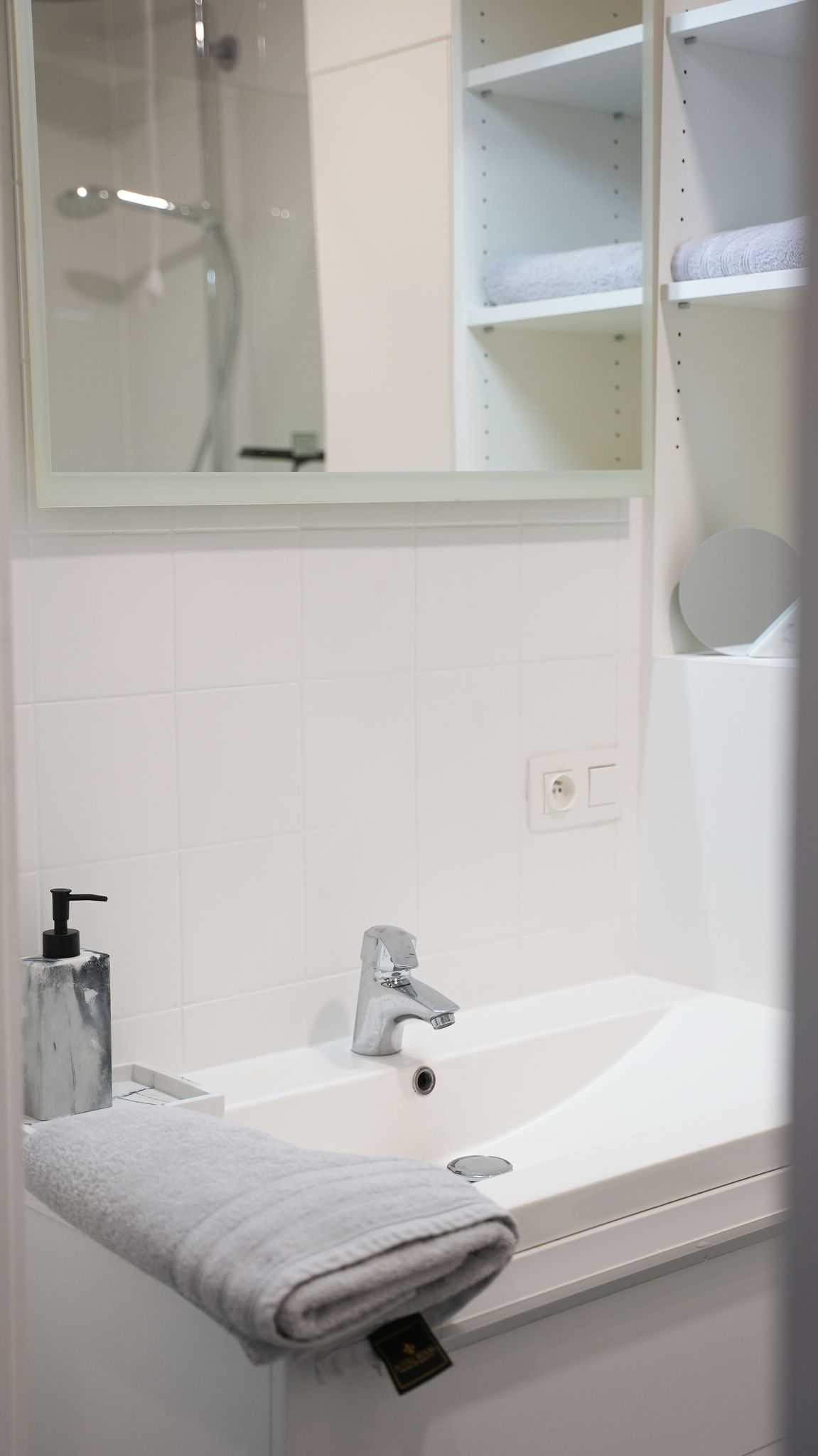 Instapklaar appartement met 2 slaapkamers te Nieuwpoort-Stad. foto 9
