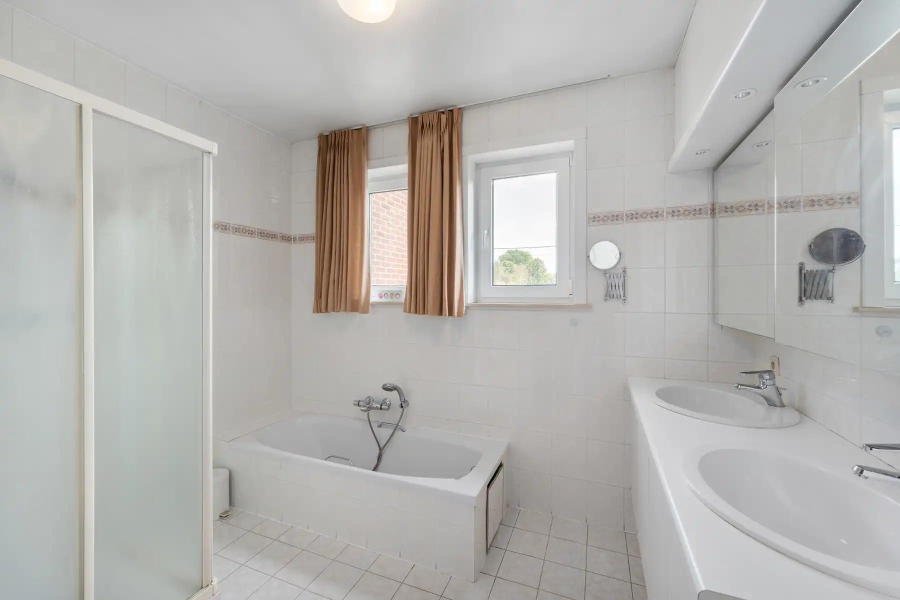 Landelijk gelegen woning op een perceel van 2788 m²  foto 14