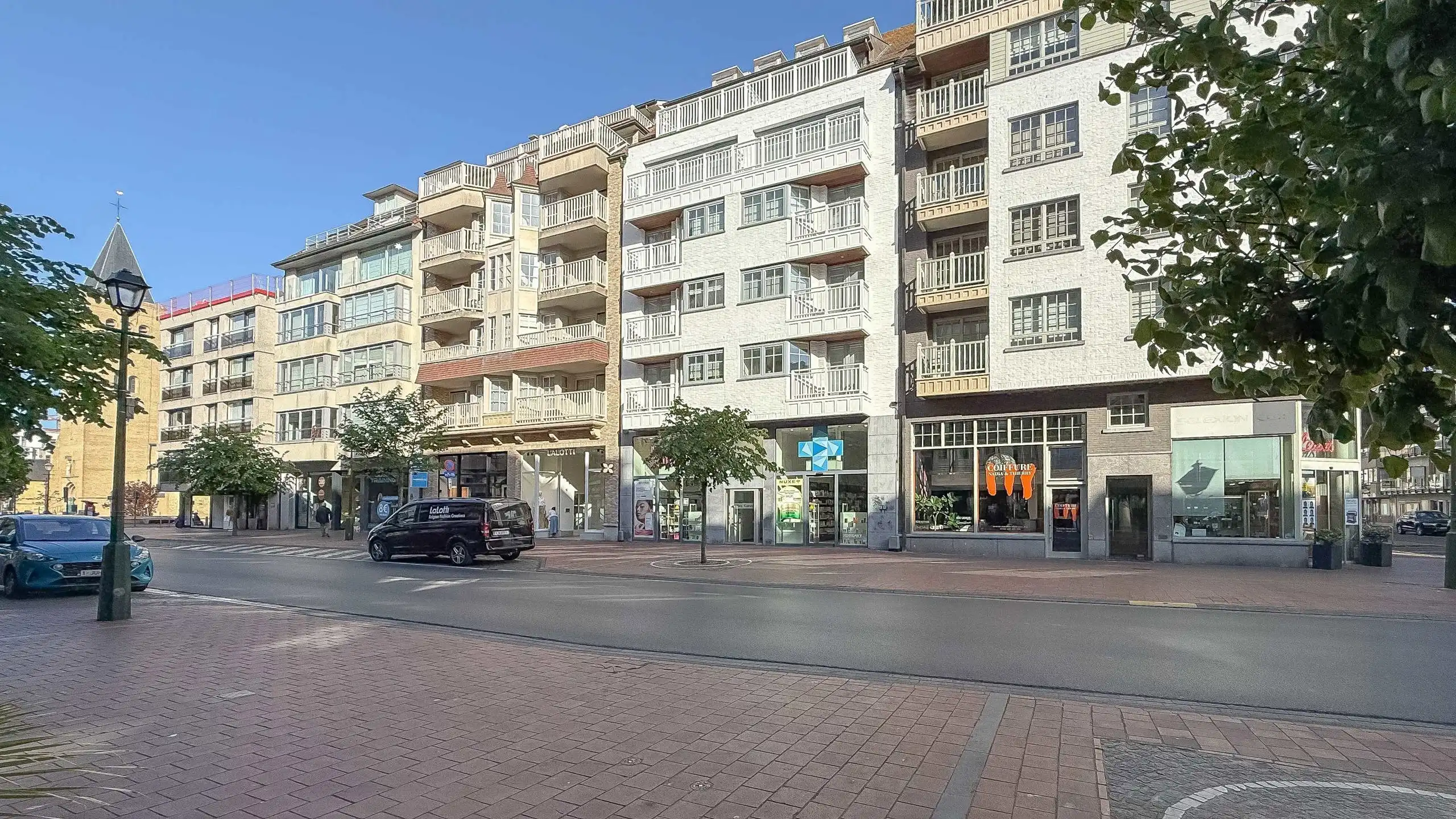 Uitzonderlijk appart. (163 m²) op topligging – Dumortierlaan foto {{pictureIndex}}