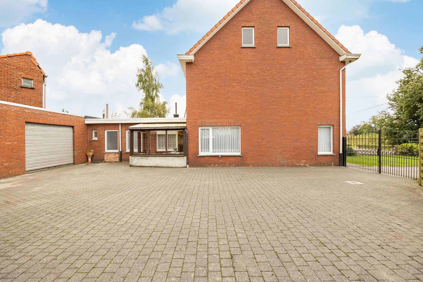 Gedeeltelijk te renoveren HOB met 3 à 4 slpk en grote garage foto 23