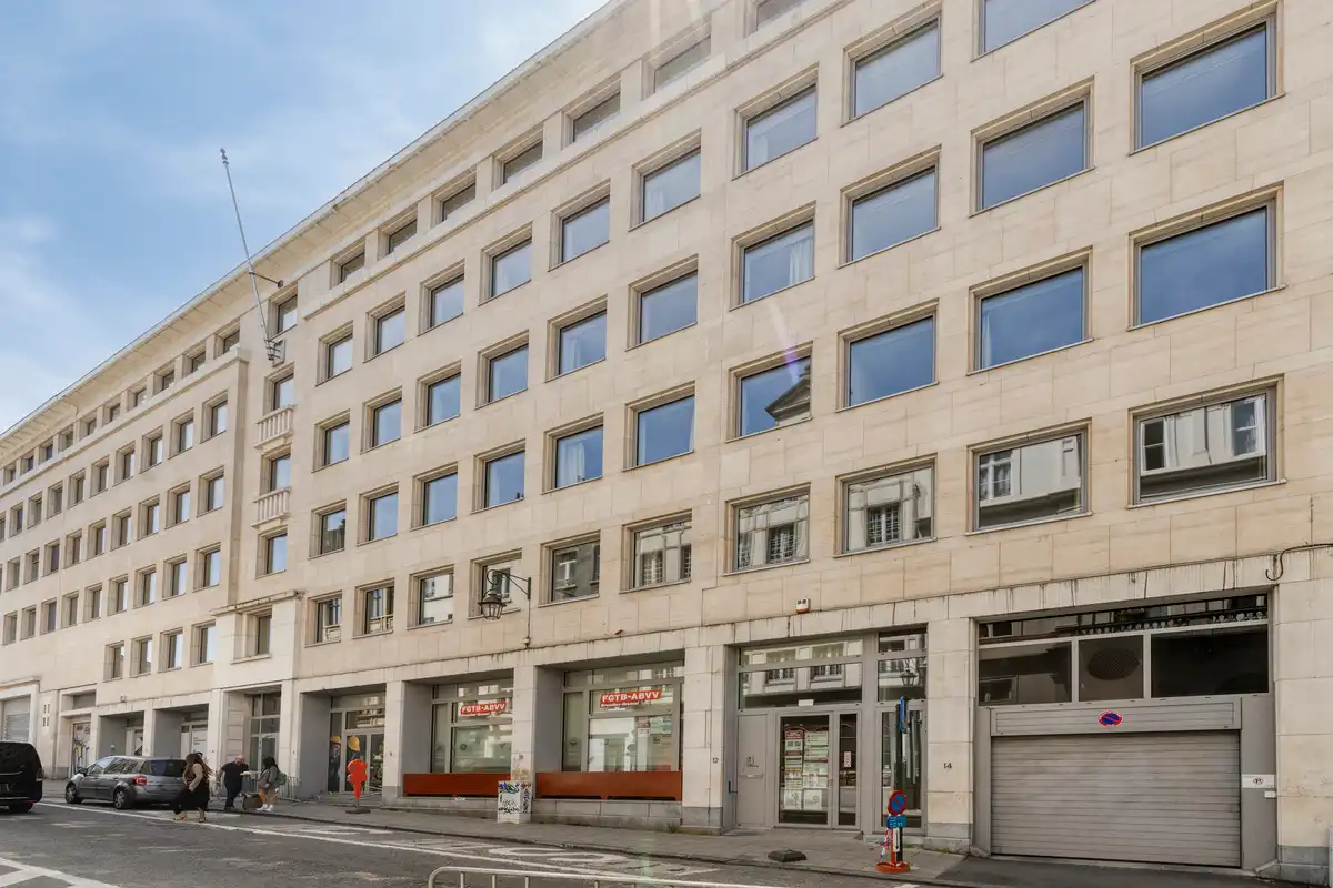 ! Optie ! Appartementsgebouw foto 2