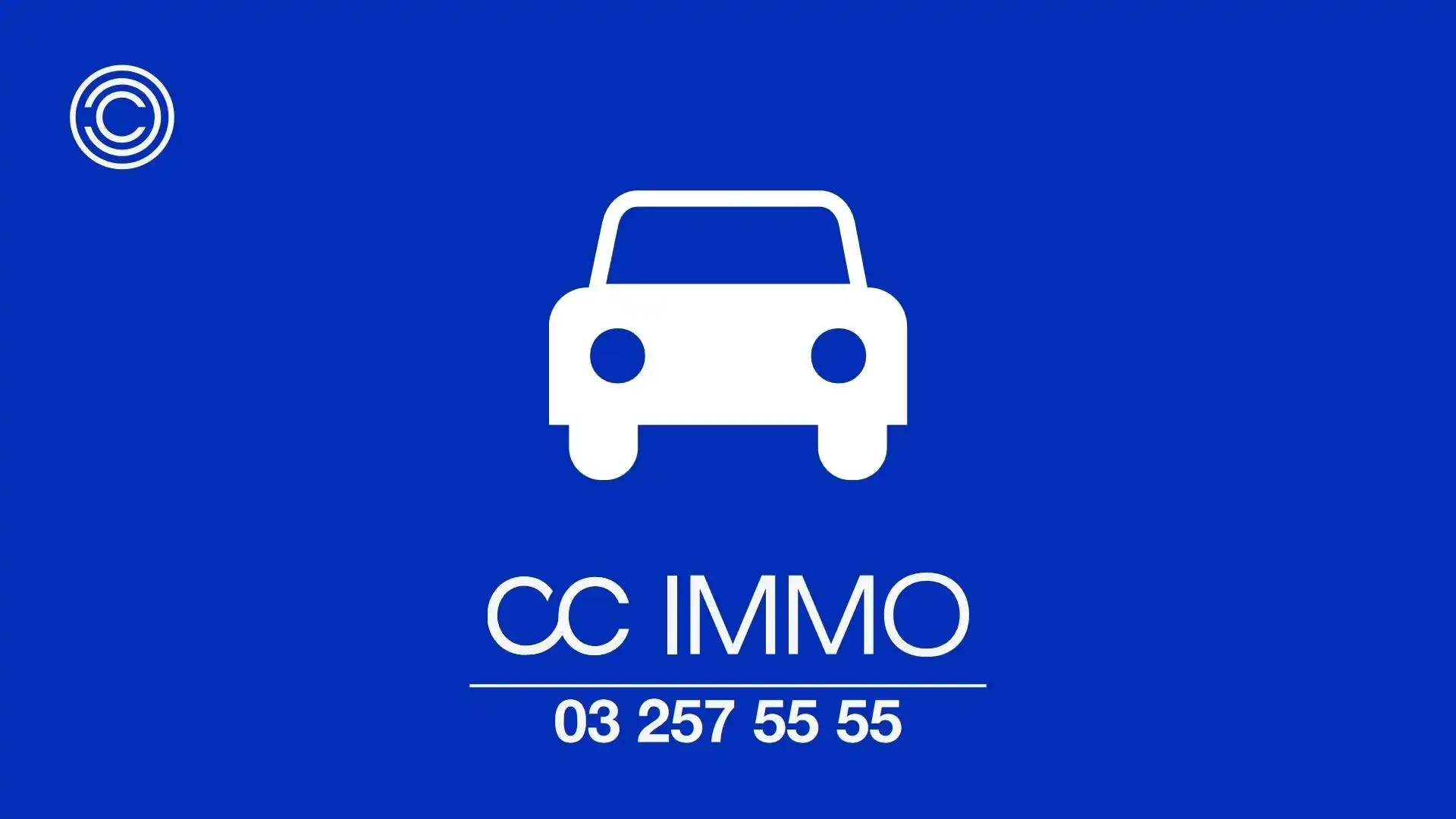 Ruime en afgesloten binnen staanplaats! foto {{pictureIndex}}