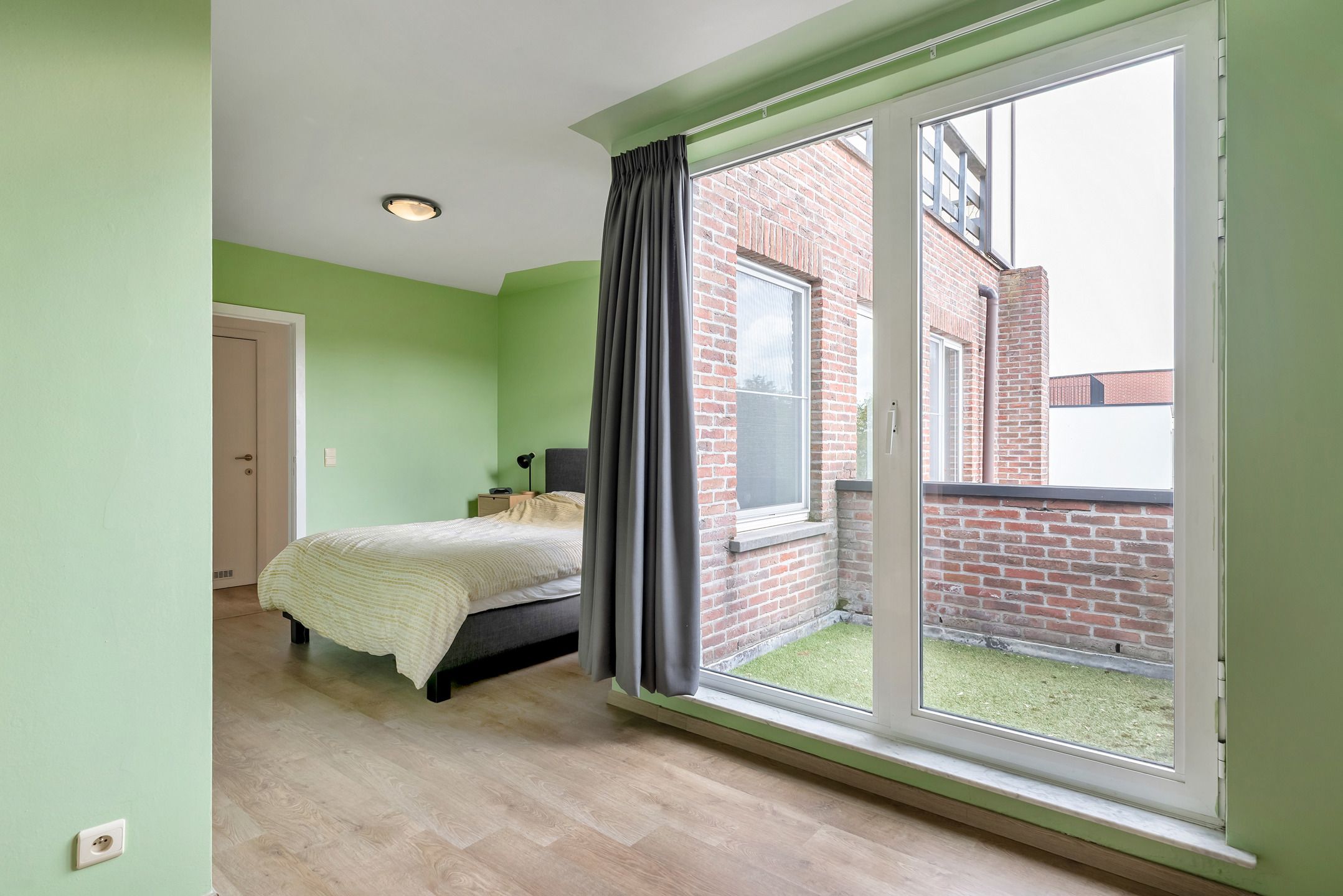 Instapklaar appartement van ca. 155 m² met 3 slks ! foto 15