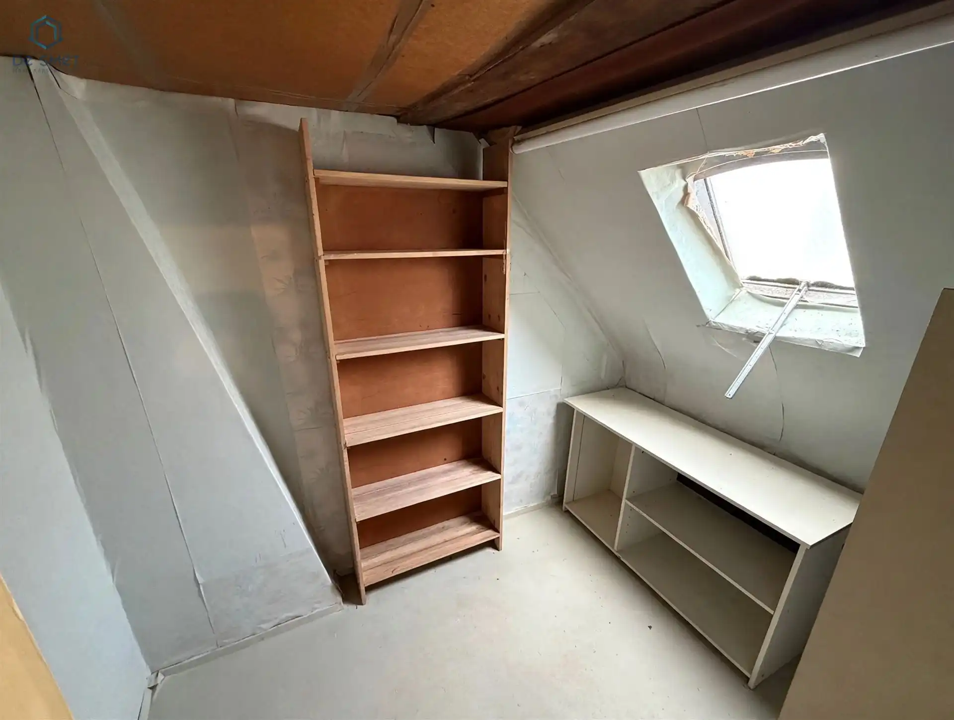 TE RENOVEREN WONING DICHT BIJ HET CENTRUM VAN GERAARDSBERGEN. foto 12