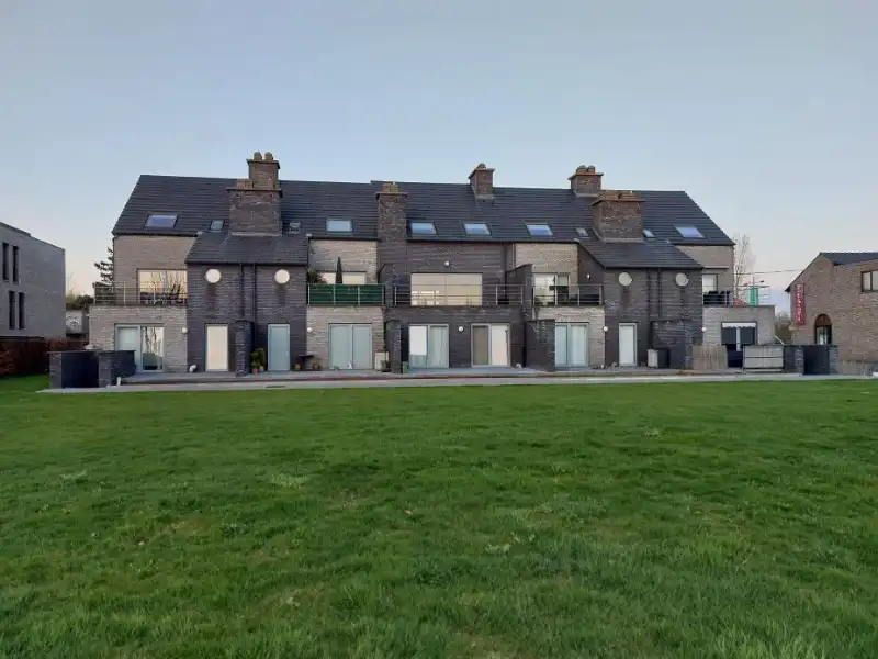 Gelijkvloers appartement met 2 slaapkamers en terras foto 15