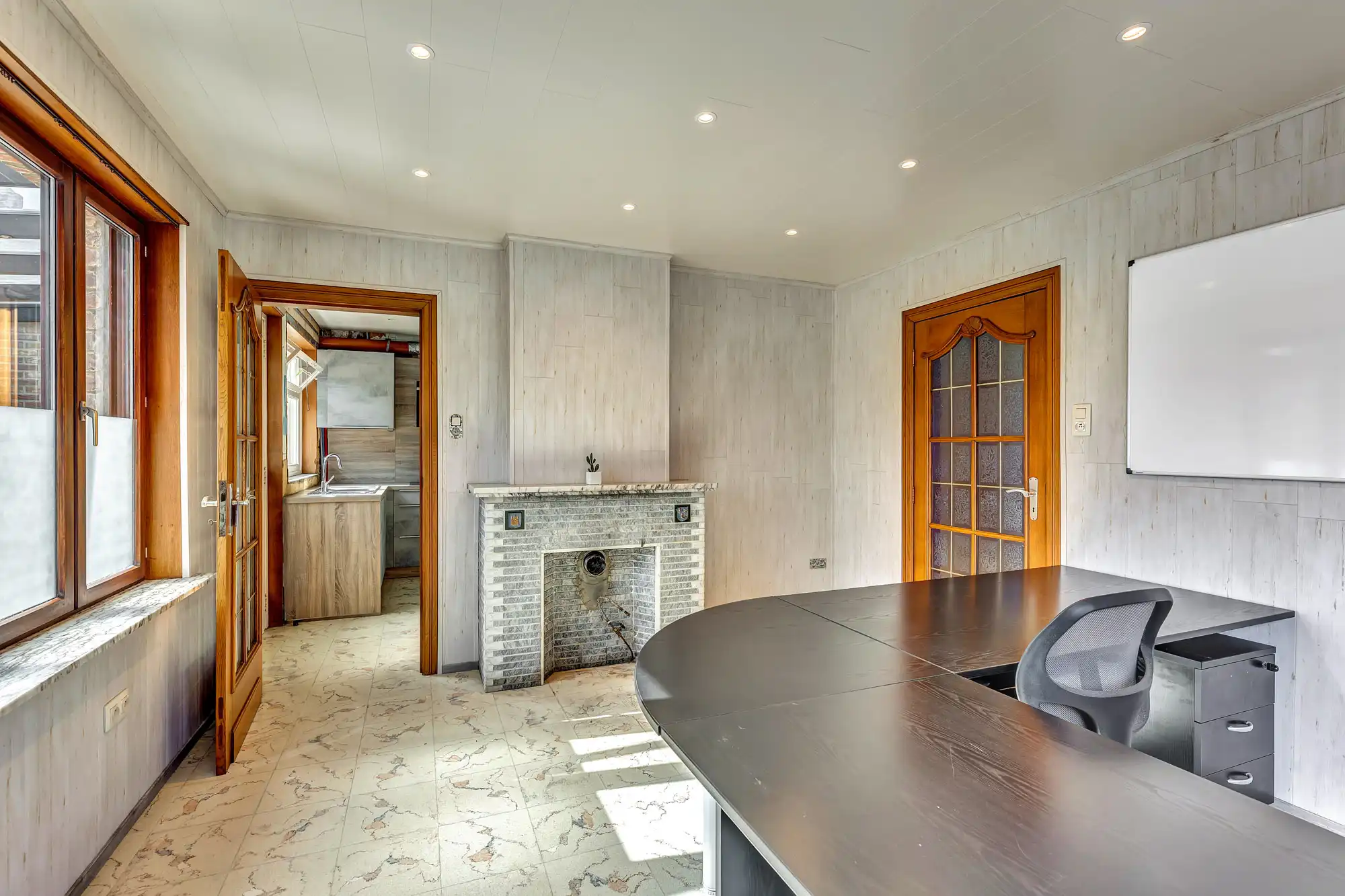 Robuuste woning op ruim perceel foto 10