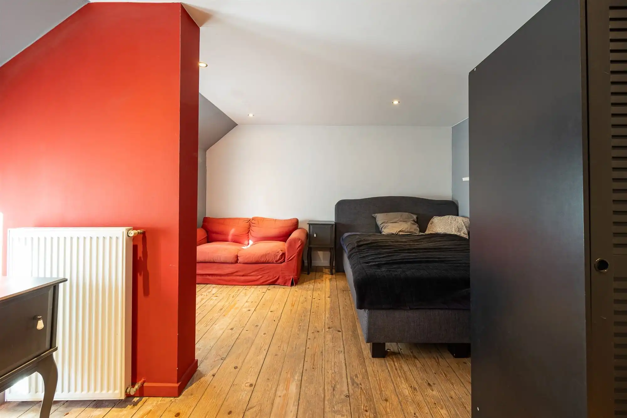 Woning met garage, magazijn, tuin + duplexapp. foto 13