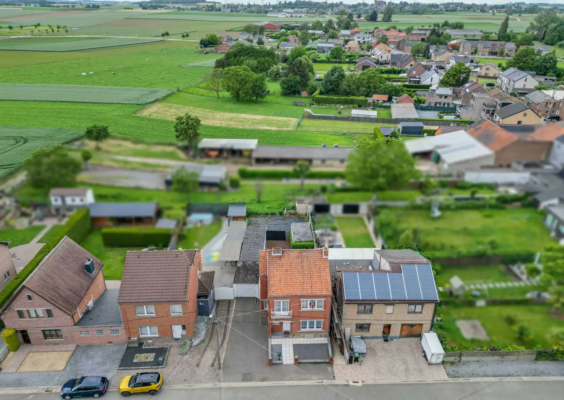 Charmante woning met 2 slaapkamers, garage én magazijn foto 13