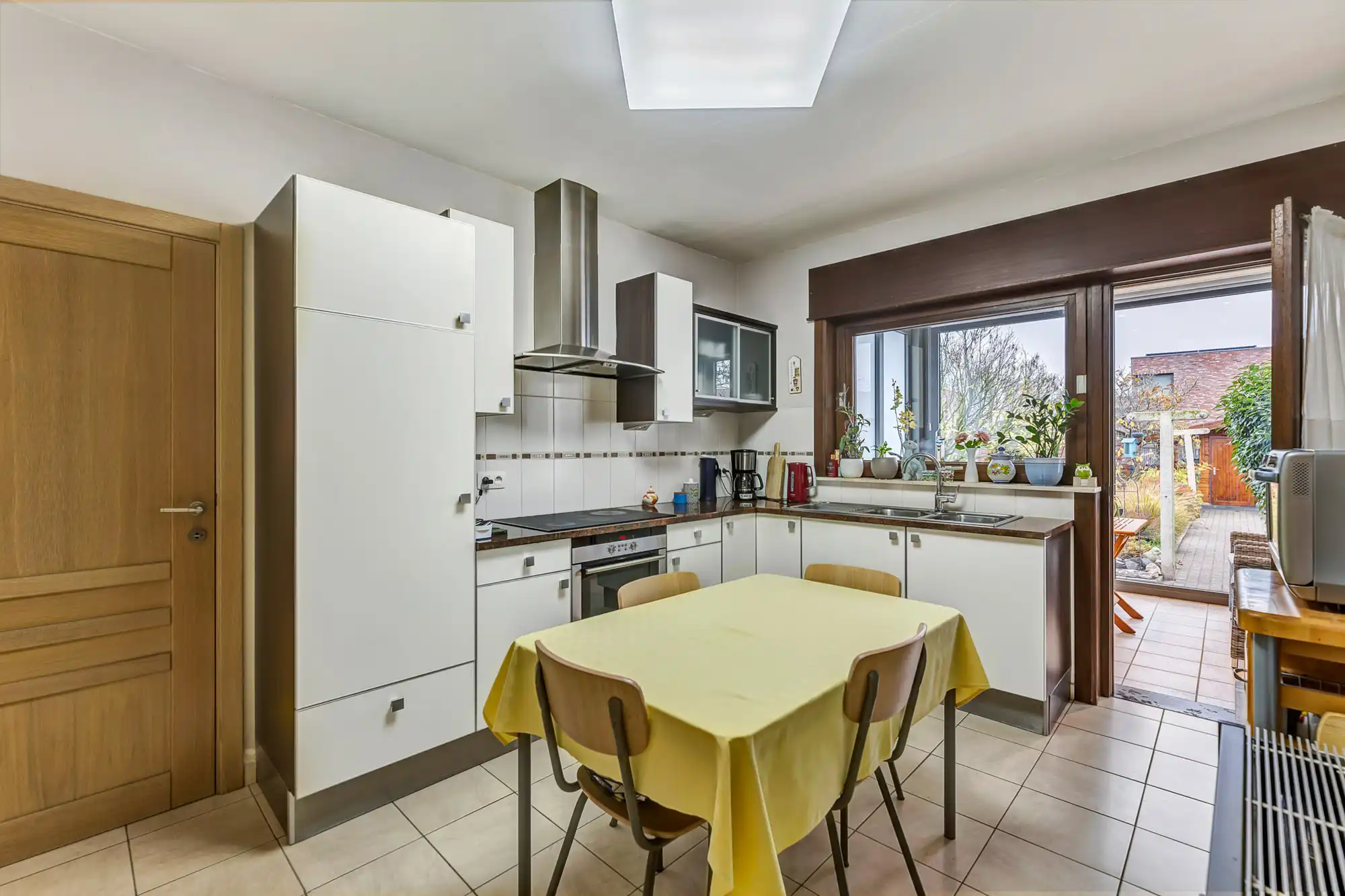 Gezellige en solide woning te Onze-Lieve-Vrouw-Lombeek foto 8