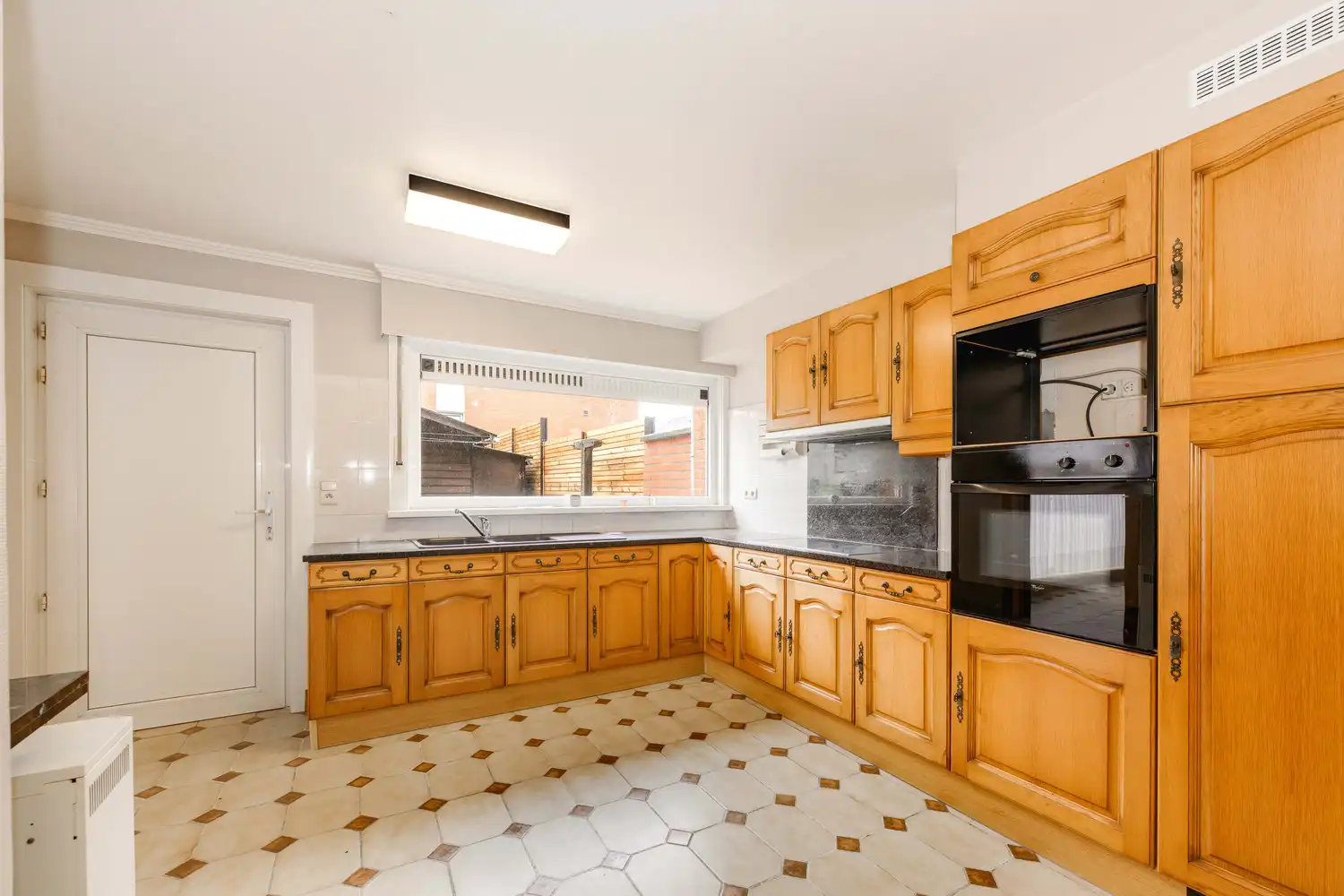 Halfopen woning te Meulebeke. foto 7