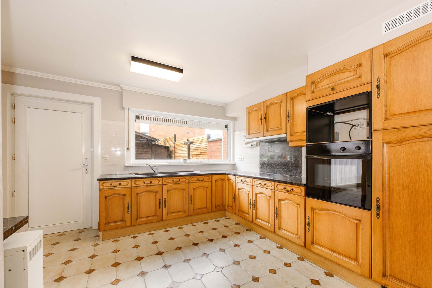 Halfopen woning te Meulebeke. foto 7