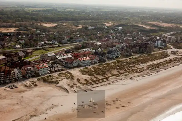 Uitzonderlijk doorloop-appartement aan het strand van Groenendijk. foto 29