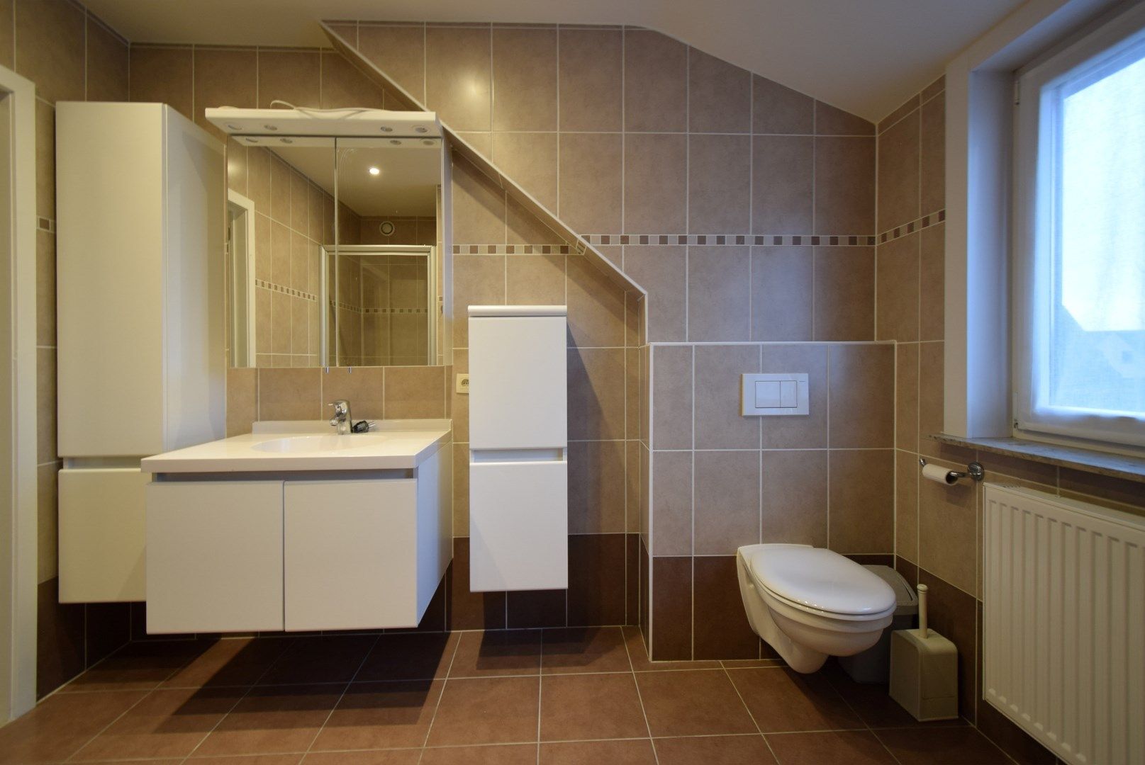 RUIME HALFOPEN BEBOUWING TE ROESELARE  foto 9