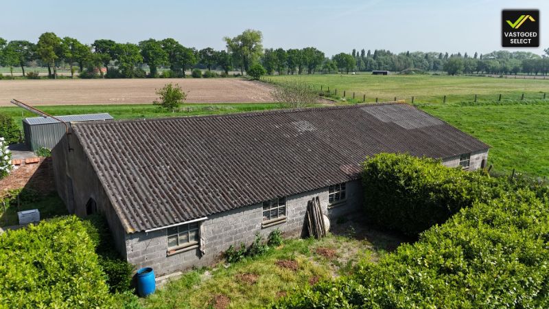 Vastgoed Select: Authentieke hoeve op 15.601 m² te koop in Damme - unieke ligging aan Damme Golf foto 4