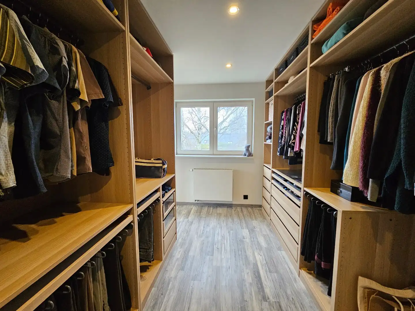 Prachtige, instapklare woning met 6 slaapkamers en ruime tuin. foto 17