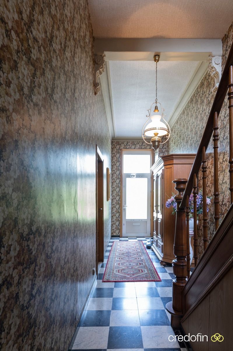 Ruime karaktervolle burgerwoning met zuidgerichte tuin in Evergem foto 9