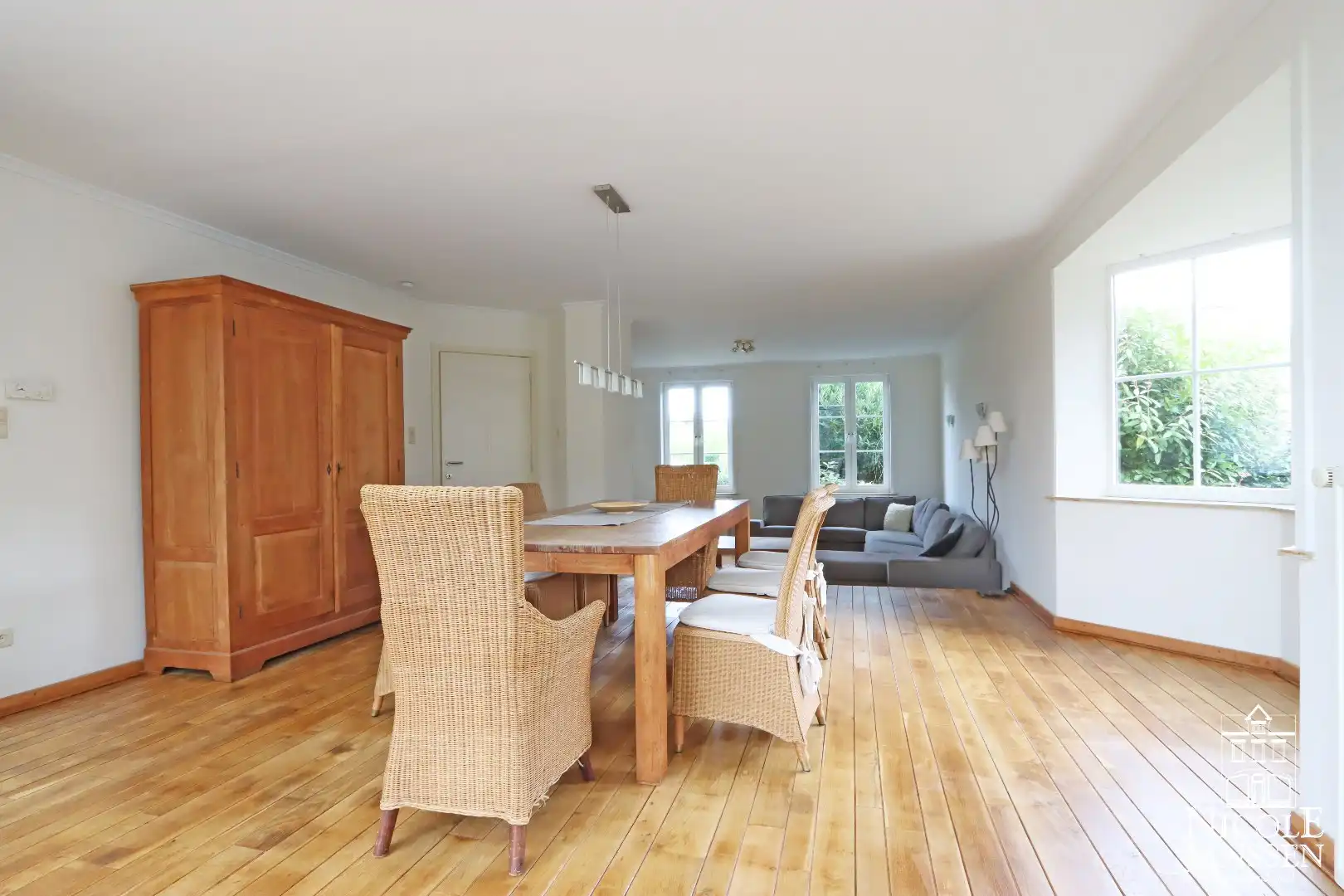 Verzorgde, instapklare gezinswoning met tuin en garage in het mooie Aldeneik foto 6