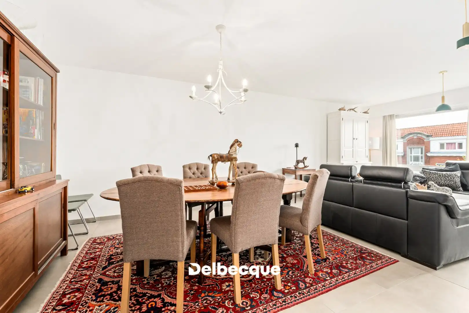 Volledig gerenoveerd appartement met 2 slk en open zicht in topbuurt Kristus-Koning foto 4