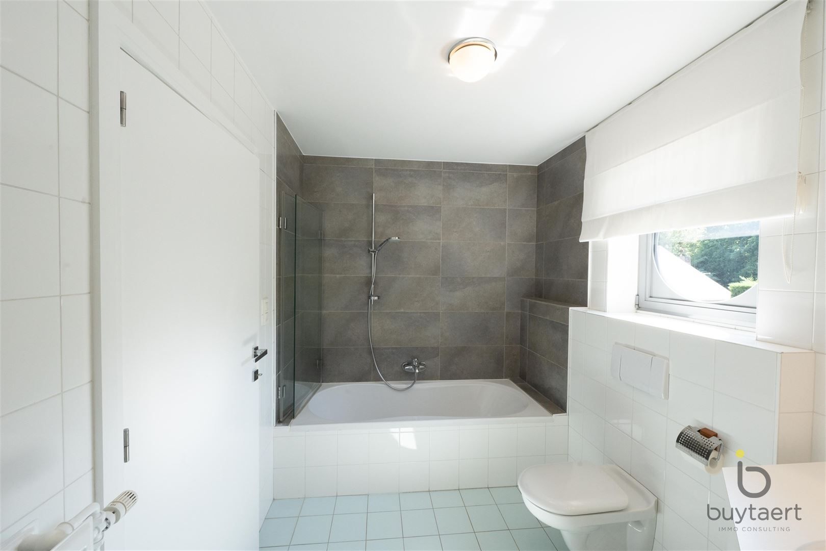 Wonen én werken in luxe familiewoning in begeerde Vriesdonkwijk foto 55