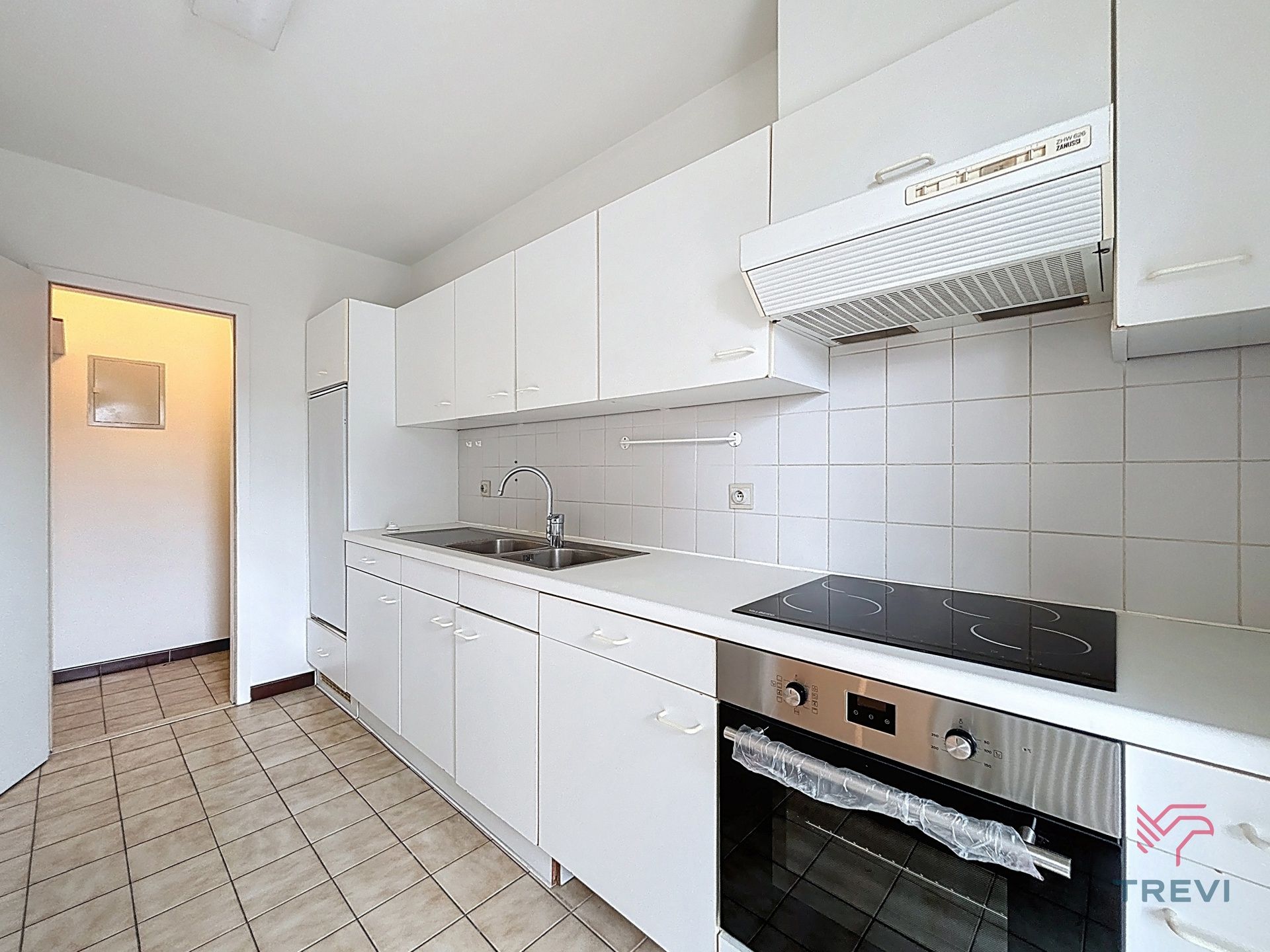 2-slaapkamerappartement met terras  foto 4
