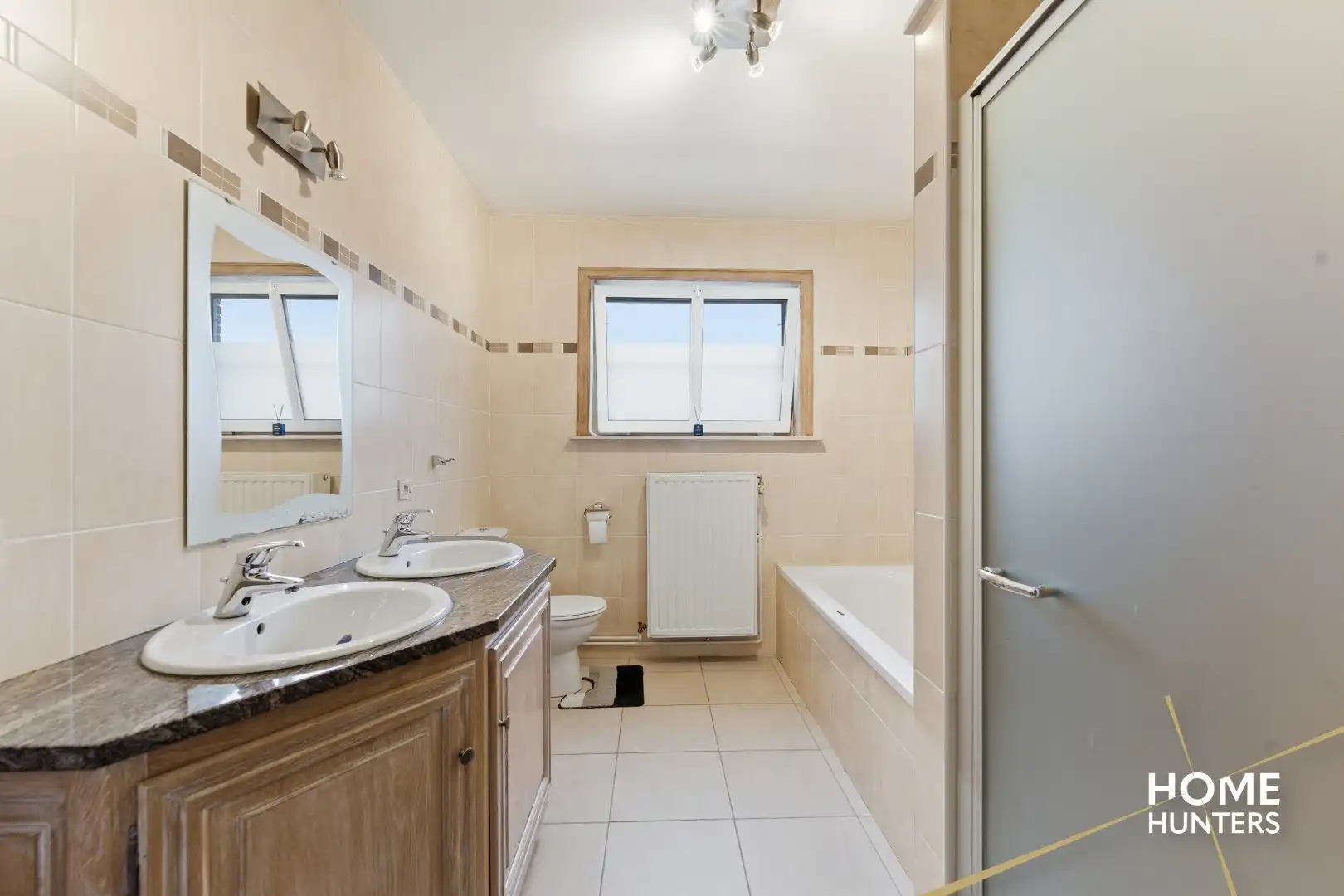 Instapklare villa met prachtige verzichten op toplocatie in Kortemark! foto 13